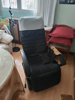 Se venden dos camas articuladas con cabeceros inde