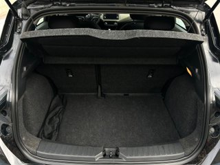 Nissan Micra 2022 Automatico