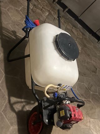 Pulverizador Agrojardín DOLZ con motor