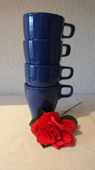 4 Tazas tipo mug Ikea Azules Porcelana
