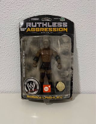 WWE FIGURA BOBBY LASHLEY.