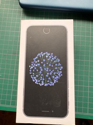 iPhone 6 32GB Plata con su caja.Precio Negociable