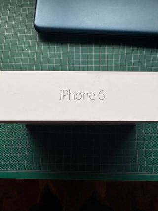 iPhone 6 32GB Plata con su caja.Precio Negociable