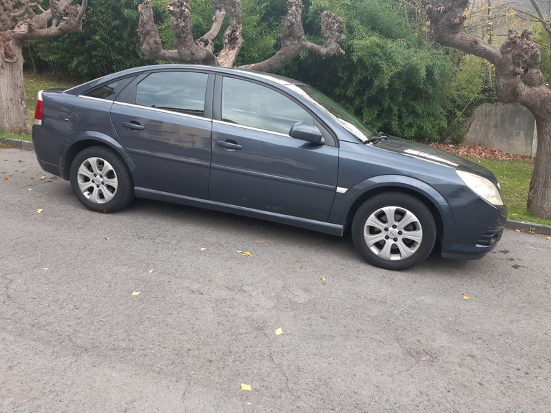 OPEL VECTRA 1.9 - CDTI  AÑO2008 - foto 1