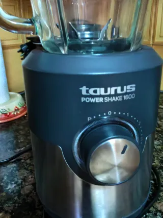 Batidora Taurus Power Shake 1600W