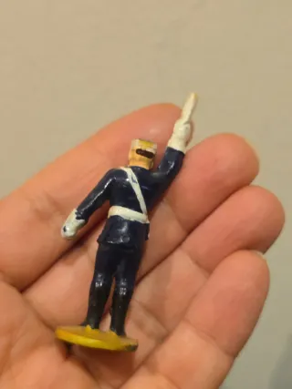 Figuras policía tráfico vintage