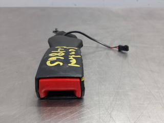 ENGANCHE CINTURON TRASERO CENTRAL BMW SERIE 5 BER