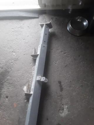 Elevador con pie y carretilla se usó tres veces