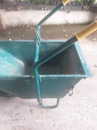 Elevador con pie y carretilla se usó tres veces