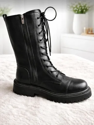 Botas militares negras caña alta