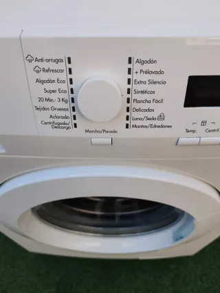 Lavadora AEG 8kg 1200rpm