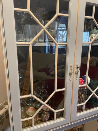 Aparador y vitrina salon
