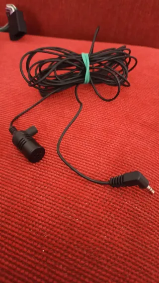 Radio Alpine CDE-178BT con Bluetooth