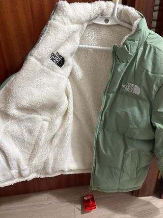 Chaqueta The North Face reversible verde