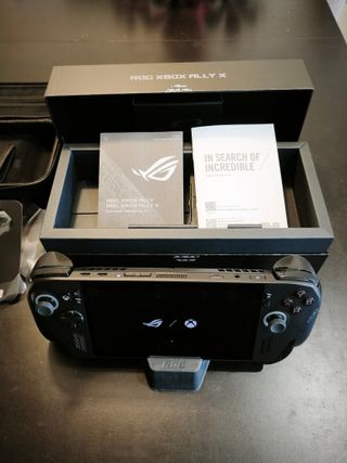 Consola ASUS ROG XBOX ALLY X 1TB