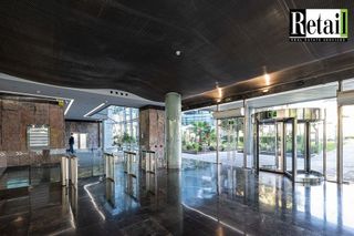 Oficina en alquiler en Valdebebas - Valdefuentes en Madrid