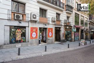 Local comercial en alquiler en Sol en Madrid