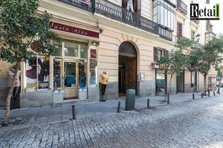 Local comercial en alquiler en Sol en Madrid