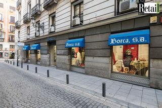 Local comercial en alquiler en Sol en Madrid