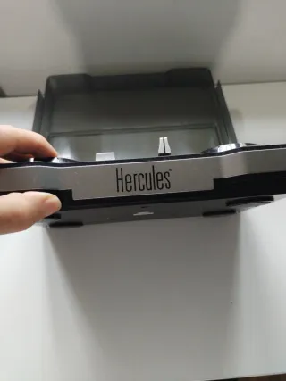 Mesa de mezclas Hercules DJ Control Mix 2