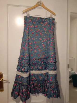 Traje de flamenca exclusivo y de calidad