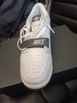 Zapatillas Nike Air Jordan Legacy 312