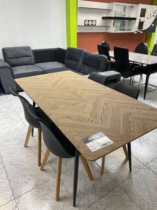 Mesa comedor extensible + 4 sillas