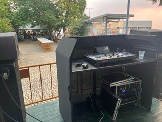 Equipamento de som e luz para eventos