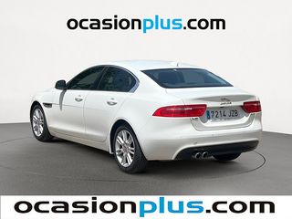 Jaguar XE 2.0 Diesel XE-Pure RWD 132 kW (180 CV)