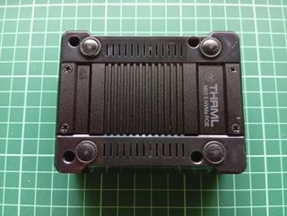 Raspberry Pi 5 con carcasa Neo