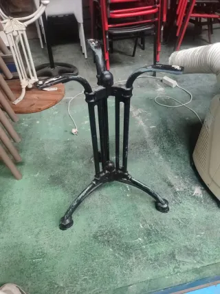Base de mesa hierro forjado negra