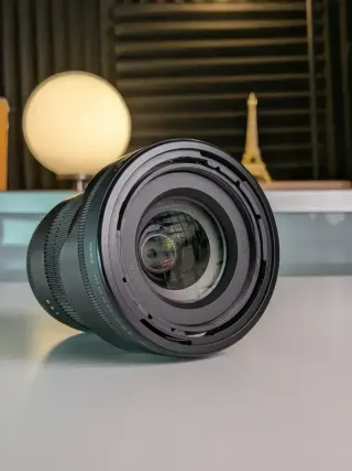 COMO NUEVO | Sigma 18-50mm F2.8 DC DN Sony E