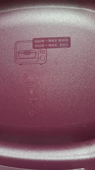 Pirofila microonde Tupperware viola