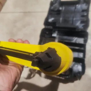 Clavadora eléctrica Stanley 6-TRE650