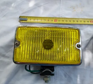 Fari SIEM gialli con coperture