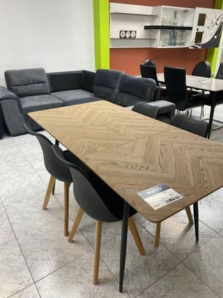 Mesa comedor extensible + 4 sillas