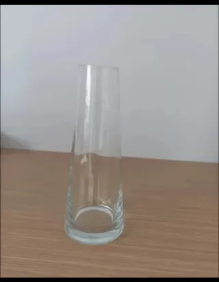 Jarrón de cristal alto