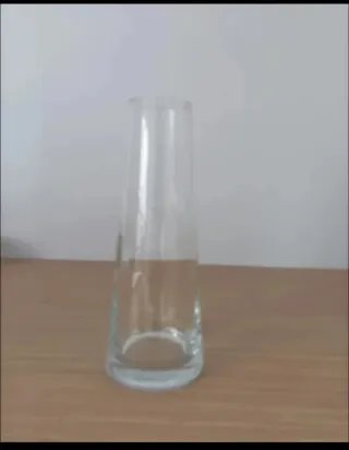 Jarrón de cristal alto