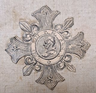 Antigua hijuela, palia o tapa para cáliz, bordado