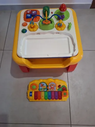 Tavolino Attività Bimbi Multicolore Chicco