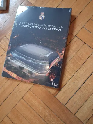 Revistas,posters,discos y muchas cosas del madrid