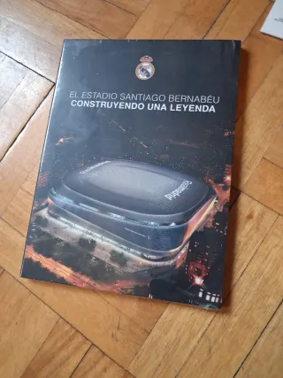 Revistas,posters,discos y muchas cosas del madrid