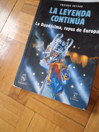 Revistas,posters,discos y muchas cosas del madrid