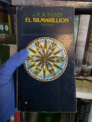 PRIMERA EDICIÓN SILMARILLION EN ESPAÑOL
