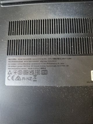 Portátil Lenovo V15 512GB SSD