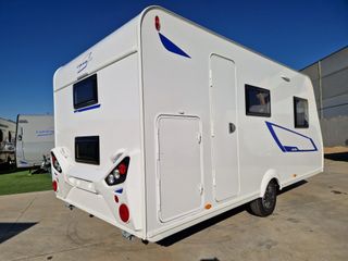 Caravana Caravelair Alba 466 (3 ambientes)