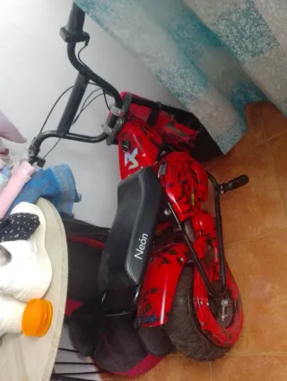 Mini moto eléctrica