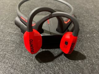 Auriculares Suunto Wing Open-Ear Rojos