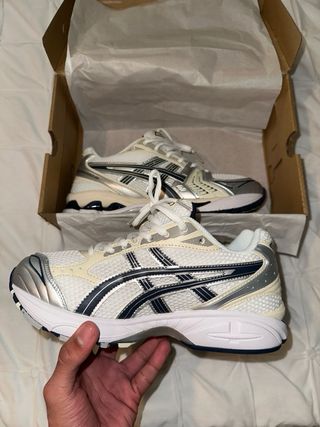 Asics Gel-Kayano 14 Plata/Blanco