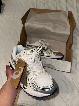 Asics Gel-Kayano 14 Plata/Blanco